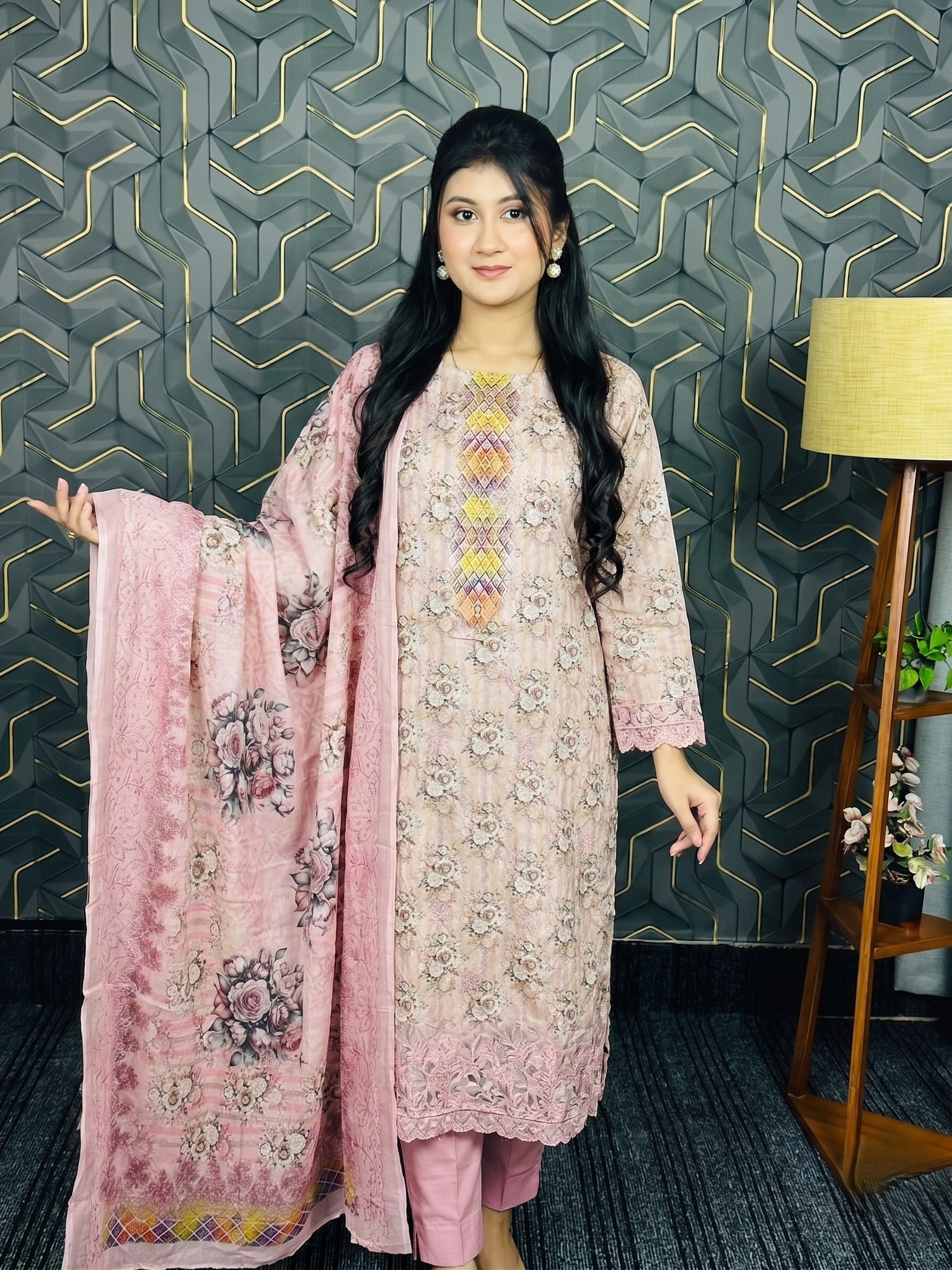 Pakistani Inspired Noor Cotton Unstitched 3 Piece SF-660222