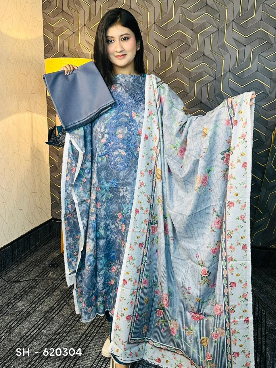 𝐎𝐫𝐢𝐠𝐢𝐧𝐚𝐥 𝐏𝐚𝐤𝐢𝐬𝐭𝐚𝐧𝐢 MAHIBA ( DP-01-6437 ) CATALOGUE  SH-620304
